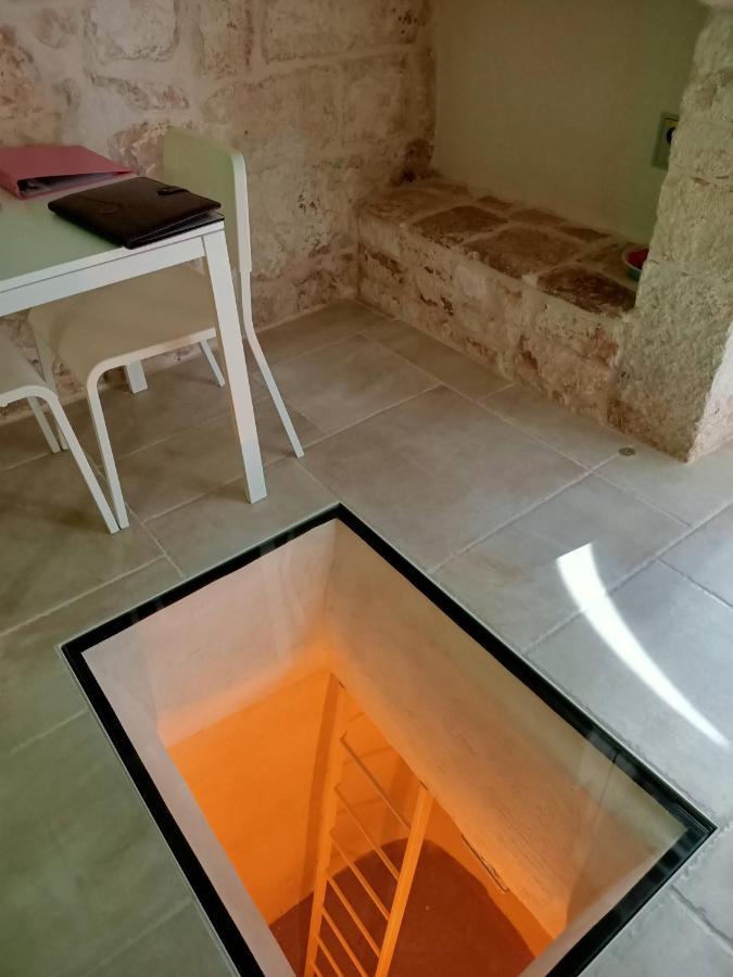 La Vernea سيغلي ميسابيكا المظهر الخارجي الصورة