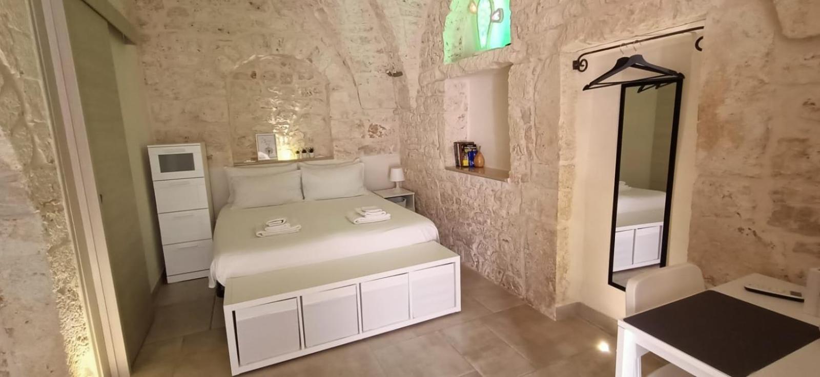 La Vernea سيغلي ميسابيكا المظهر الخارجي الصورة